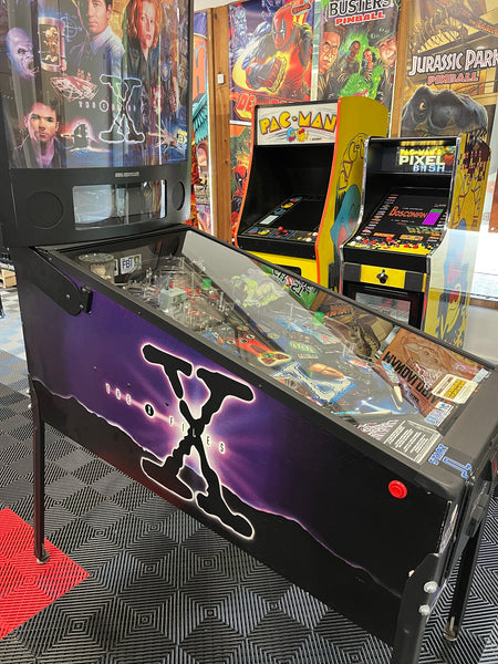 X Files Pinball Machine