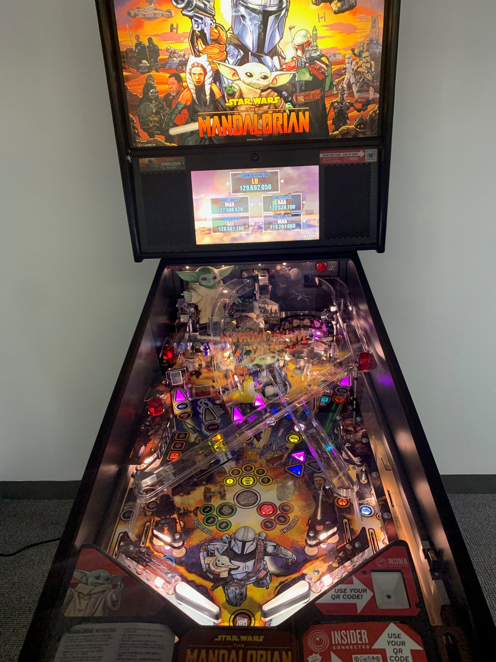 The Mandalorian Pro Pinball Machine - Used