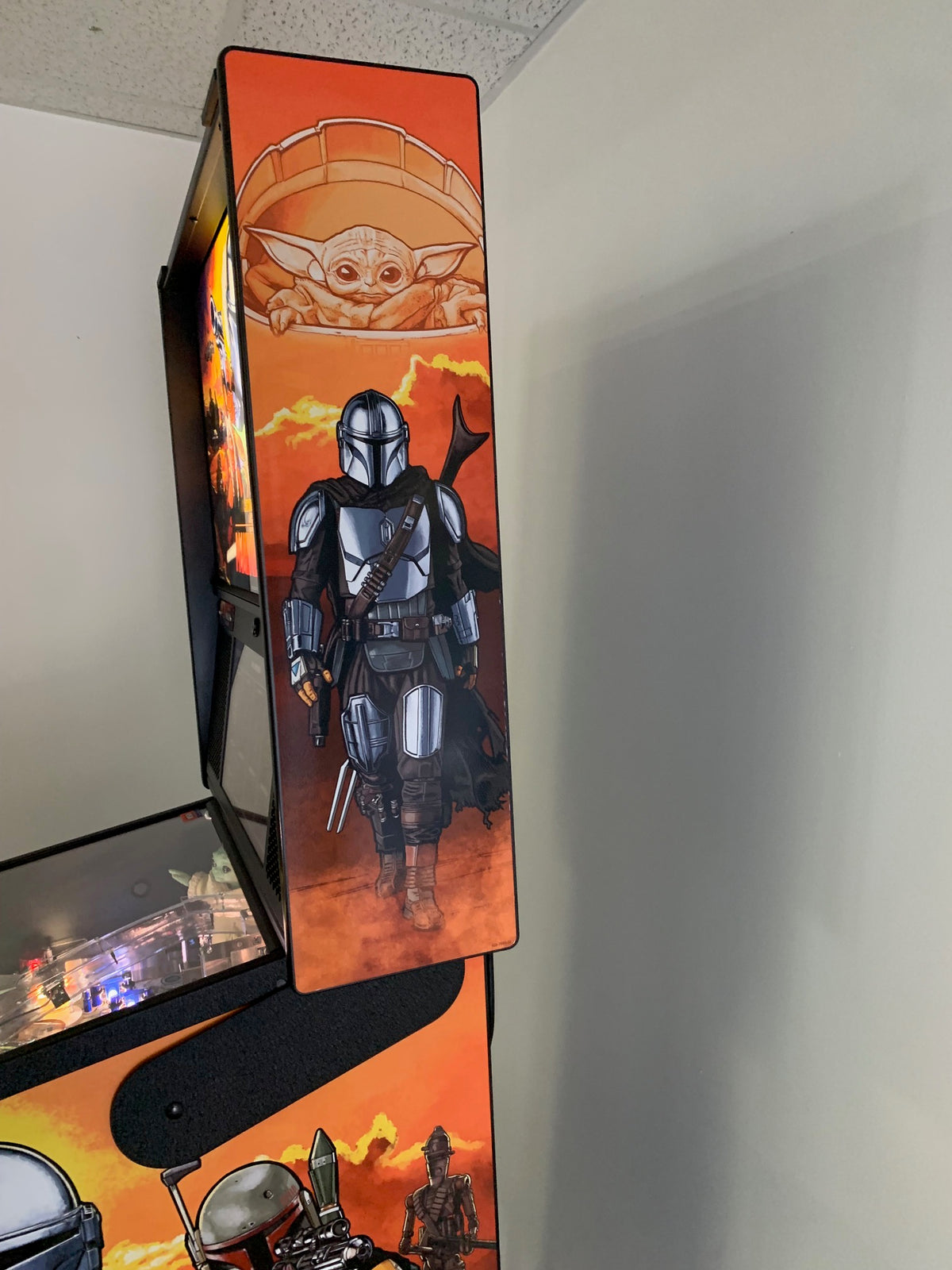 The Mandalorian Pro Pinball Machine - Used