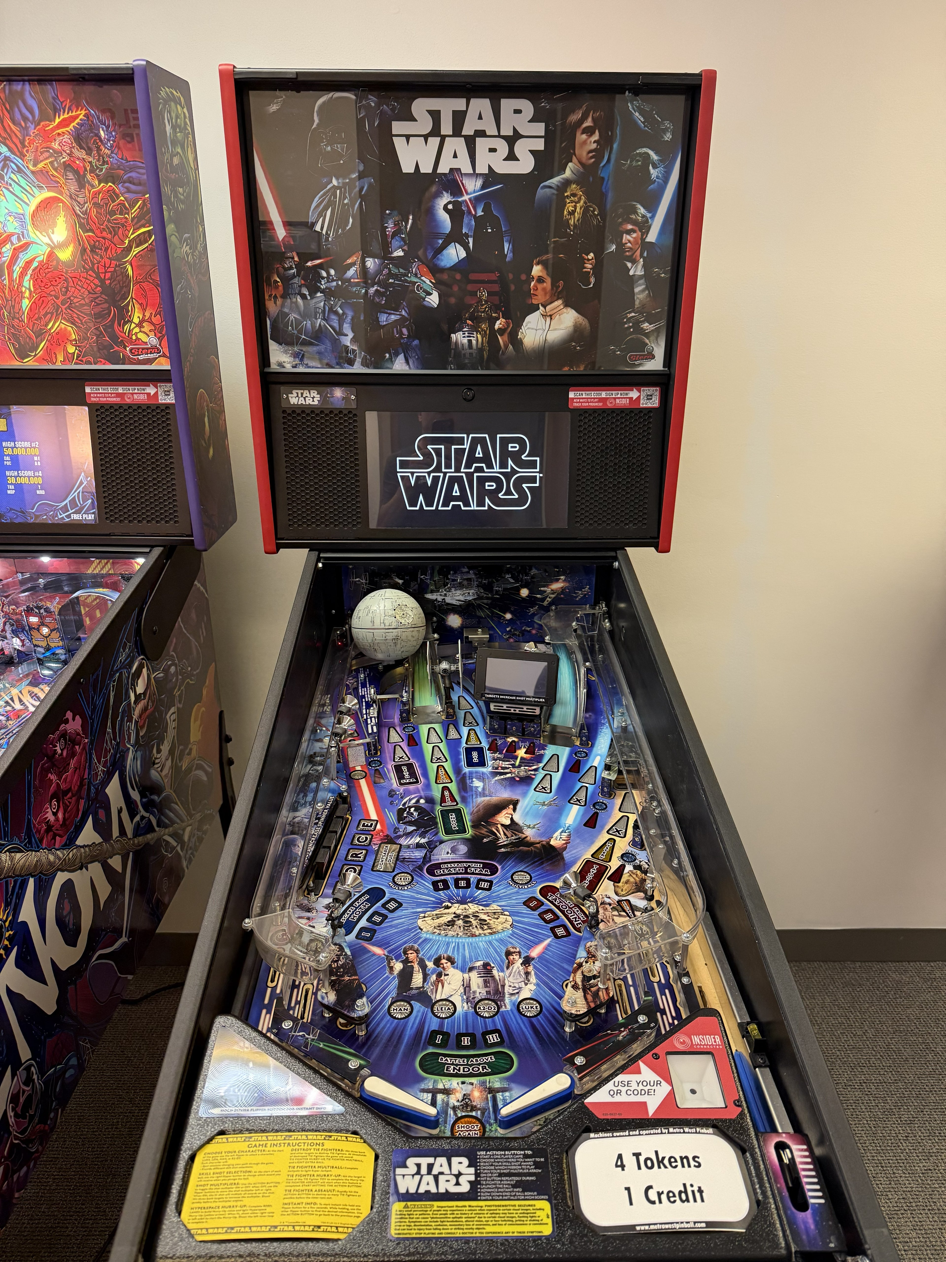 Star Wars Pro 2017 Pinball Machine - Used