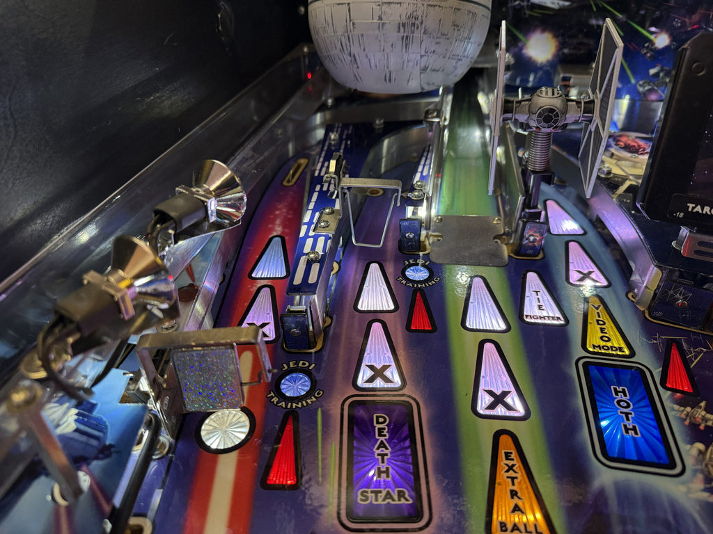 Star Wars Pro 2017 Pinball Machine - Used