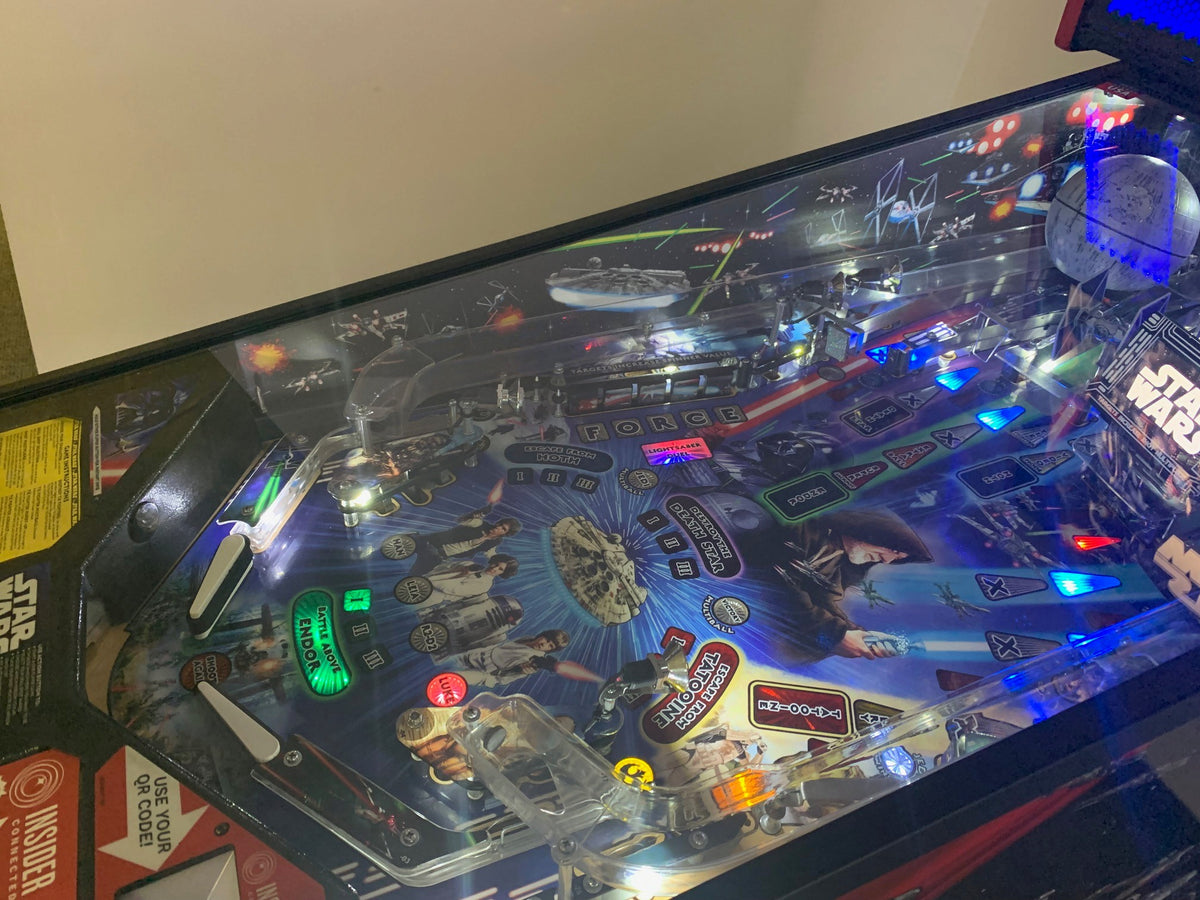 Star Wars Pro 2017 Pinball Machine - Used