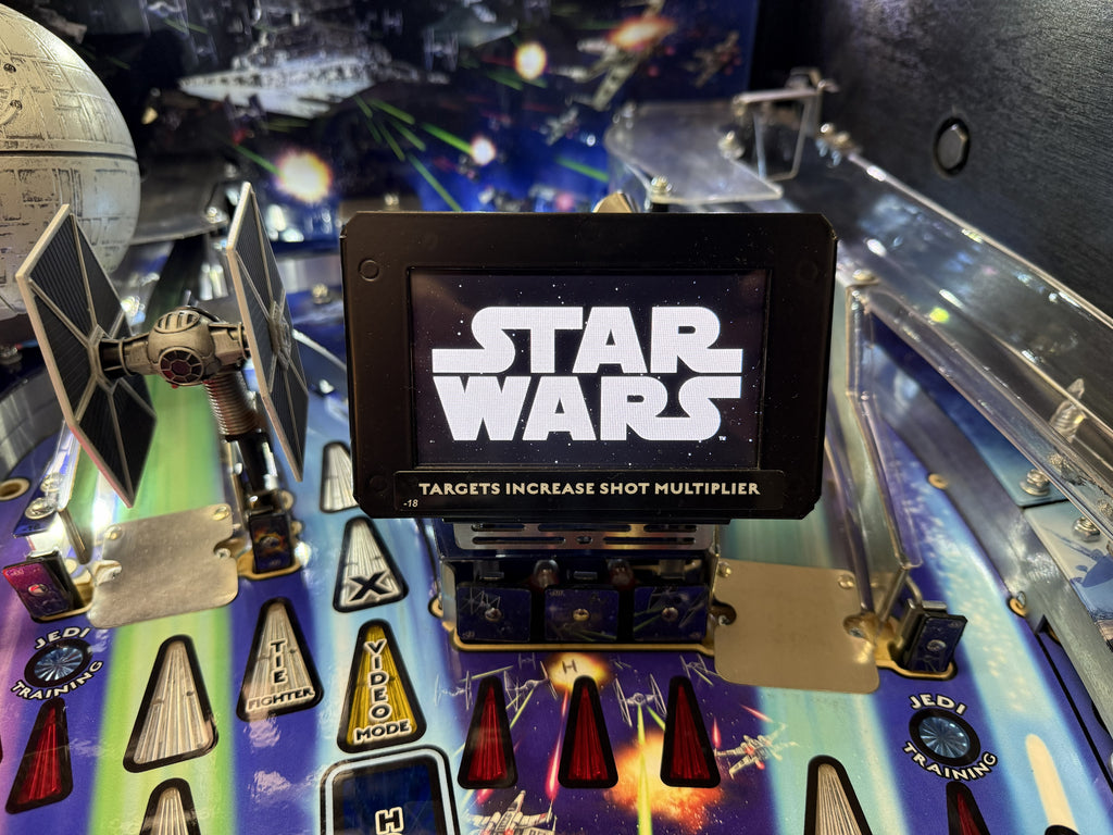 Star Wars Pro 2017 Pinball Machine - Used