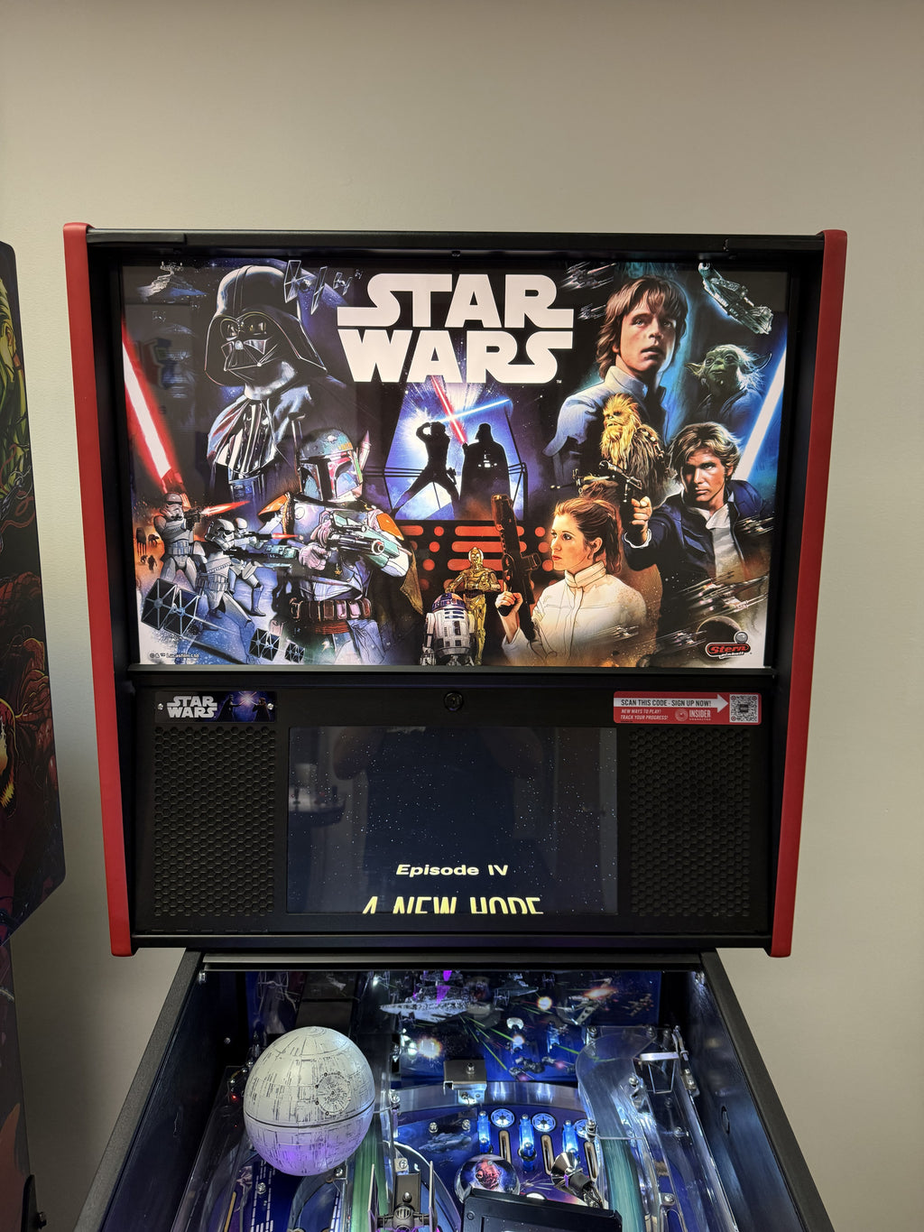 Star Wars Pro 2017 Pinball Machine - Used
