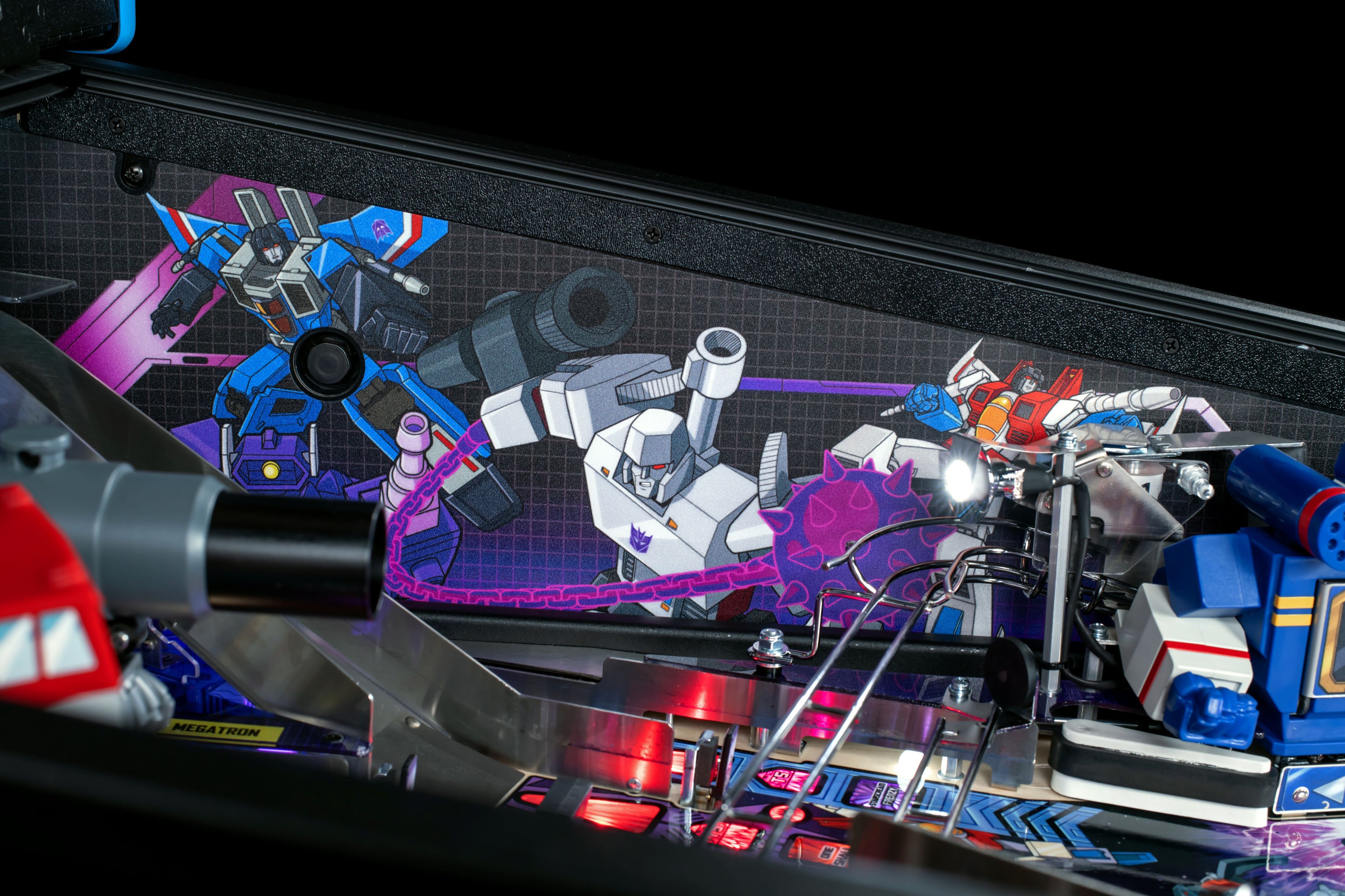Transformers Inside Art Blades