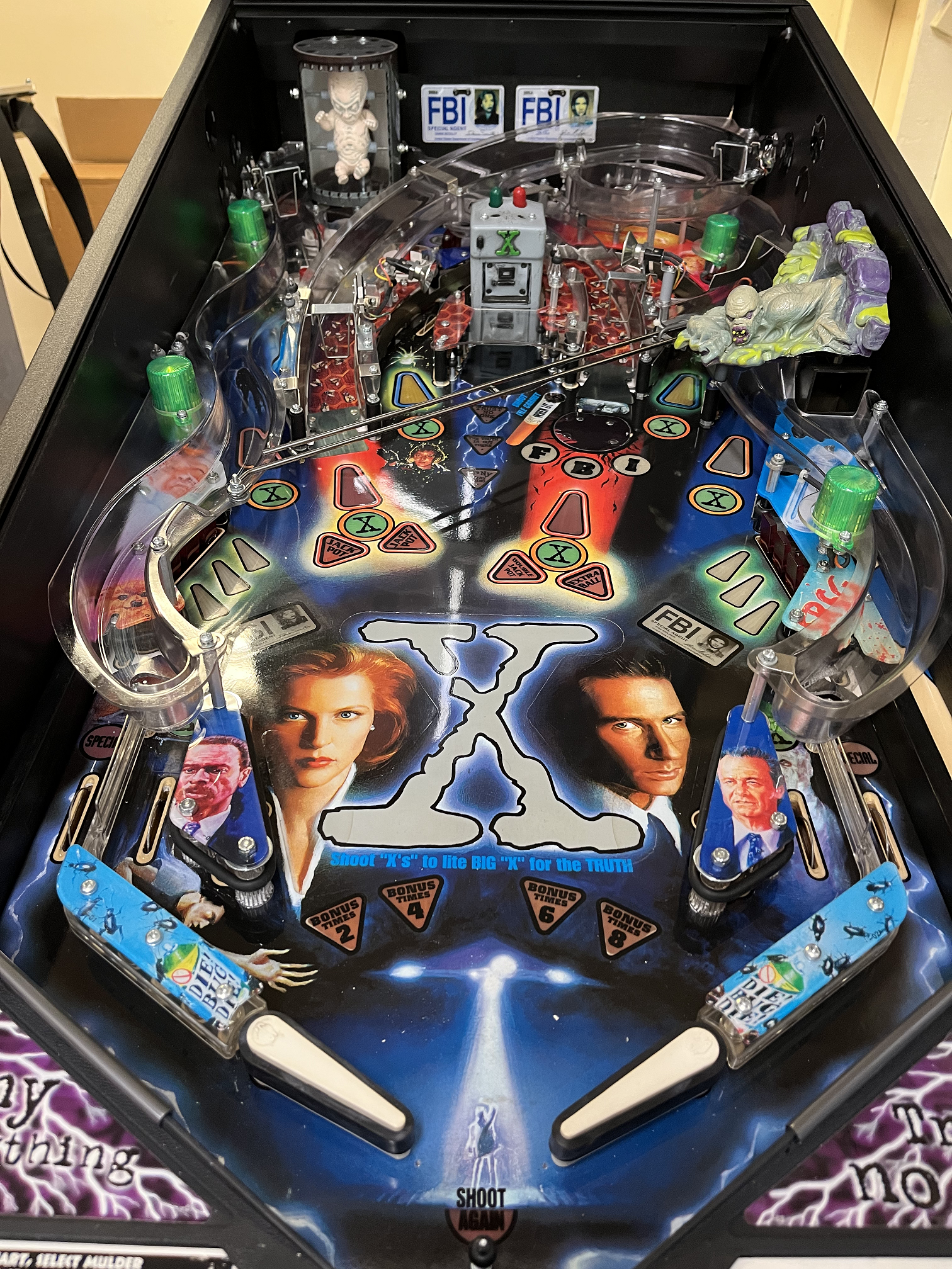 The X Files playfield
